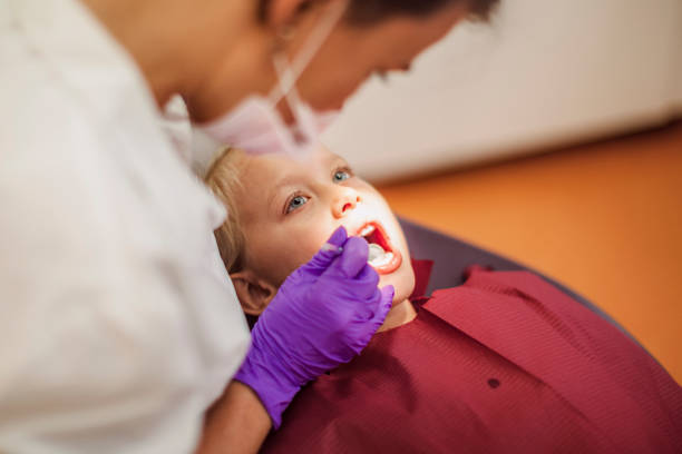 Best Cracked Tooth Emergency Dentist  in Oak Grove, MO